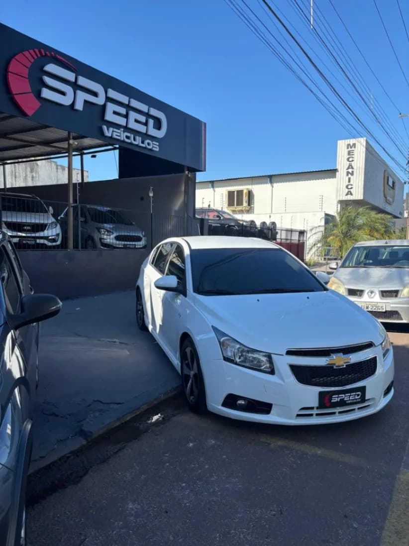 CHEVROLET CRUZE